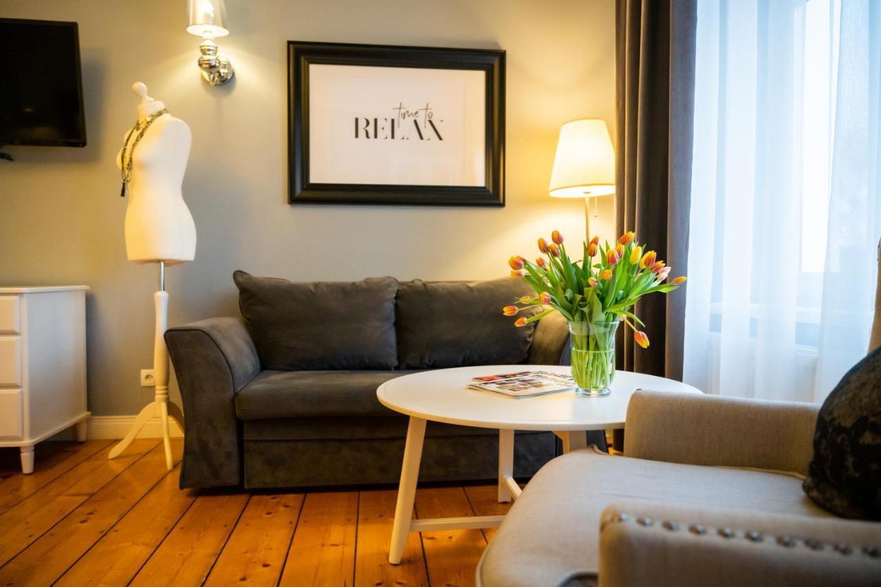 Apartamenty Pod Zegarem Mikołajki Eksteriør billede