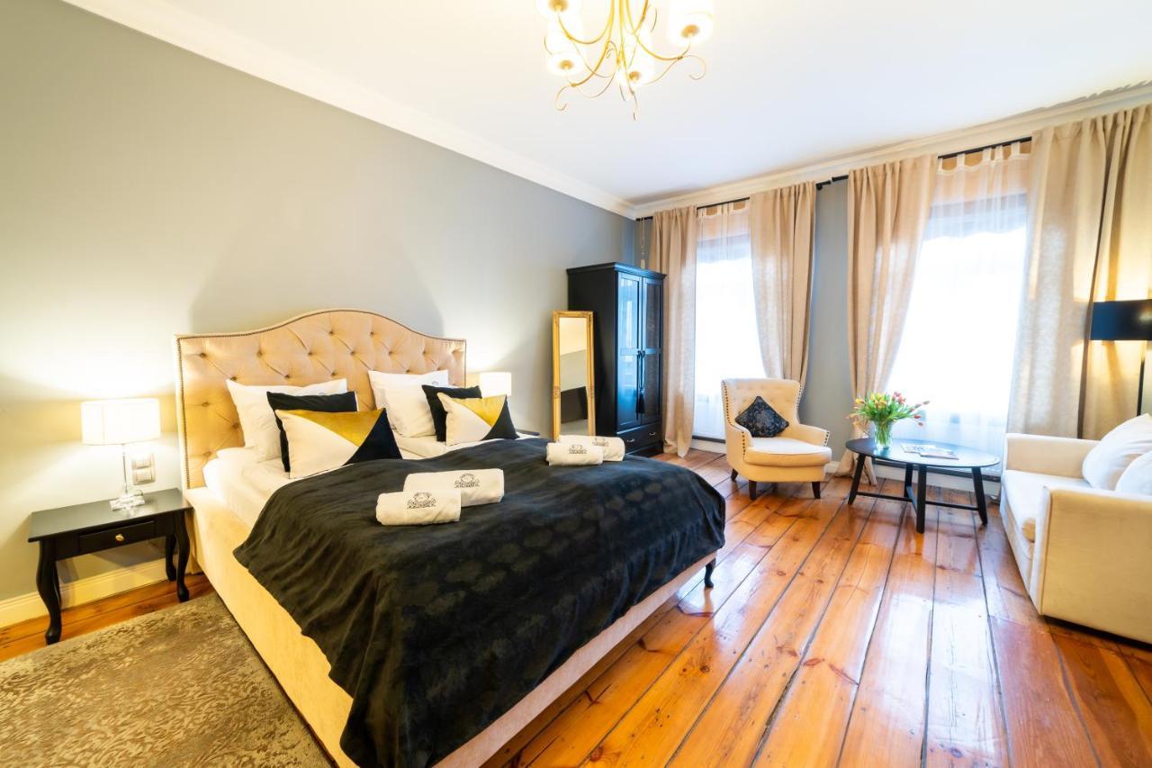 Apartamenty Pod Zegarem Mikołajki Eksteriør billede